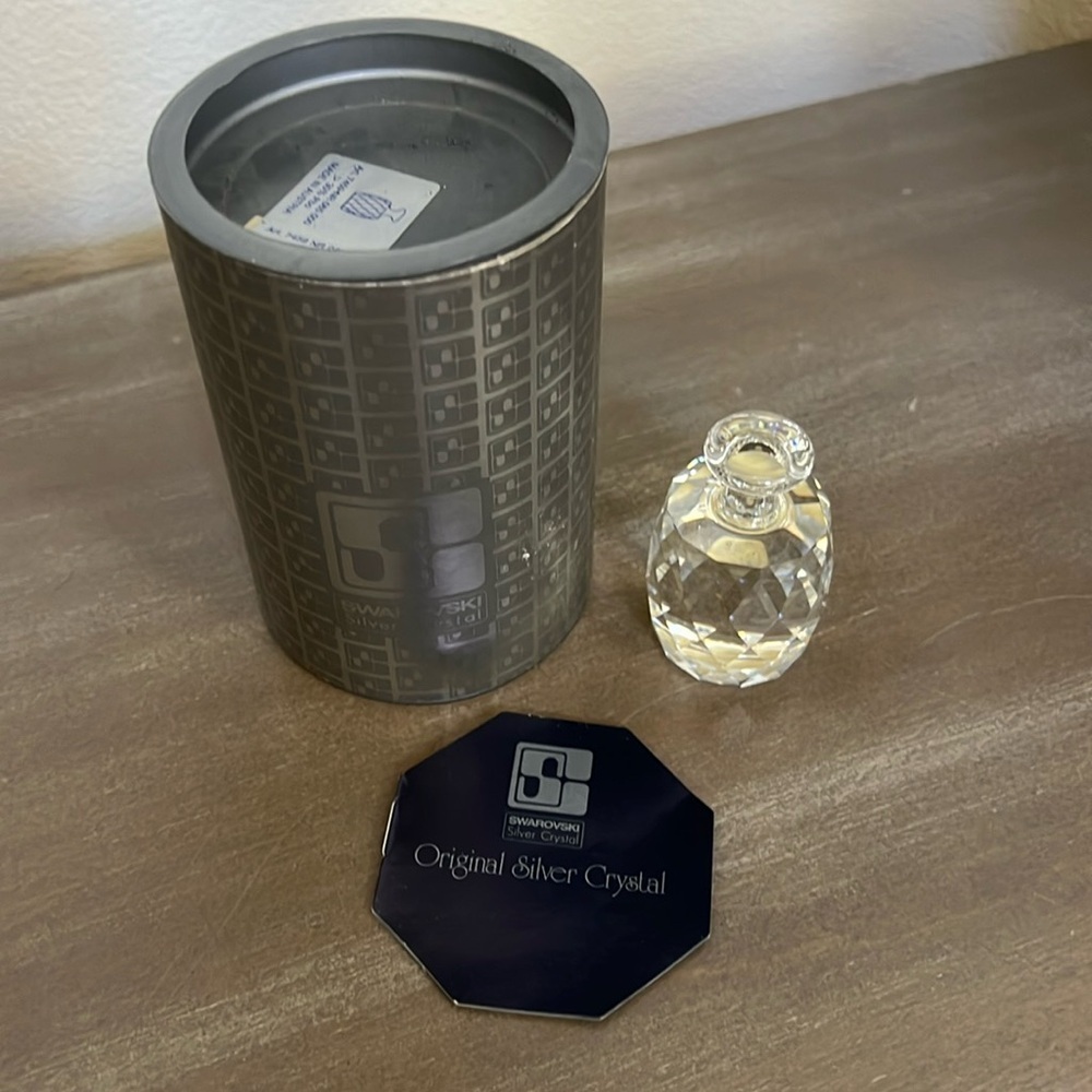 Swarovski Vintage One Ton Paper Weight Crystal Figurine